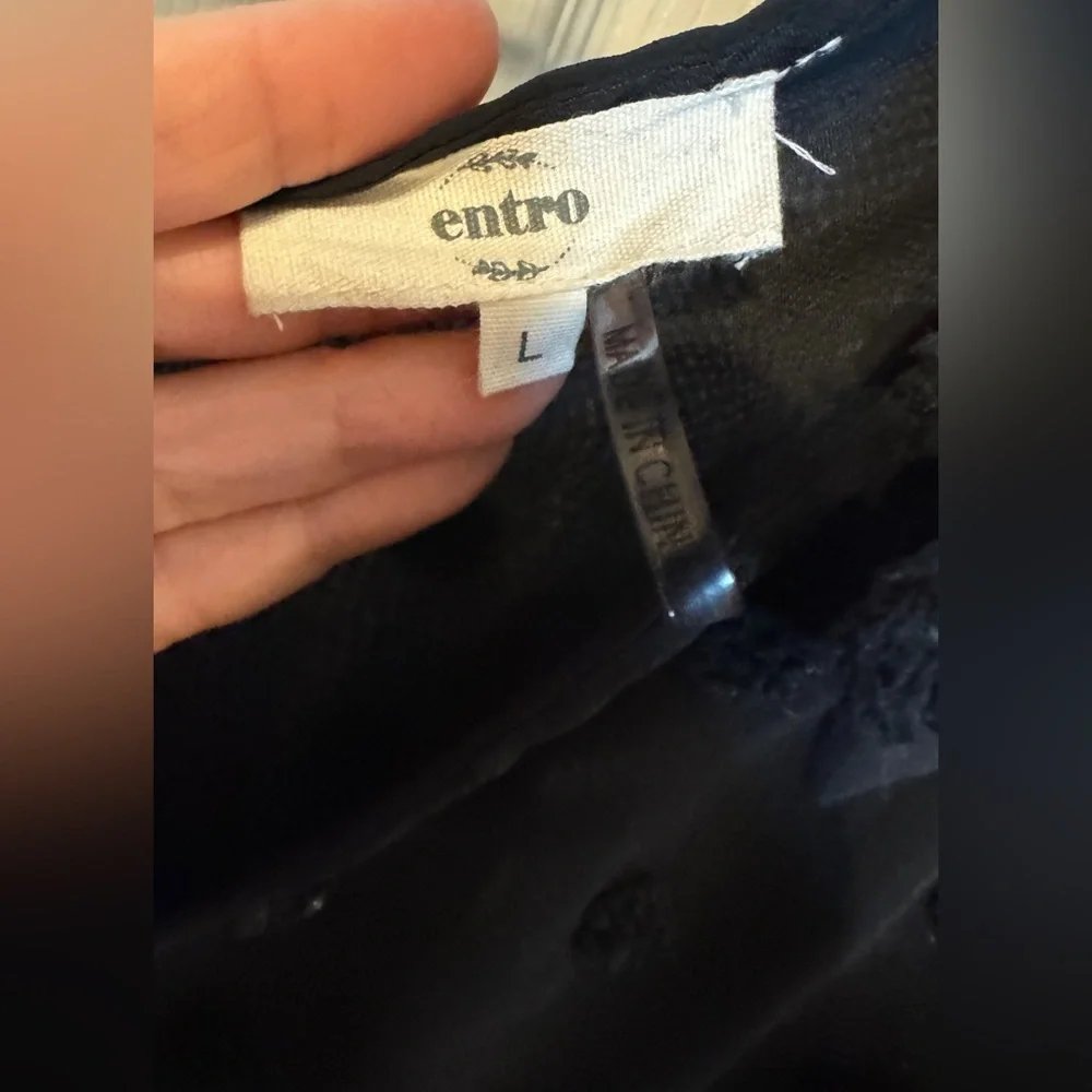 Entro Black Sheer Ruffled Blouse Size L - Picture 4 of 12